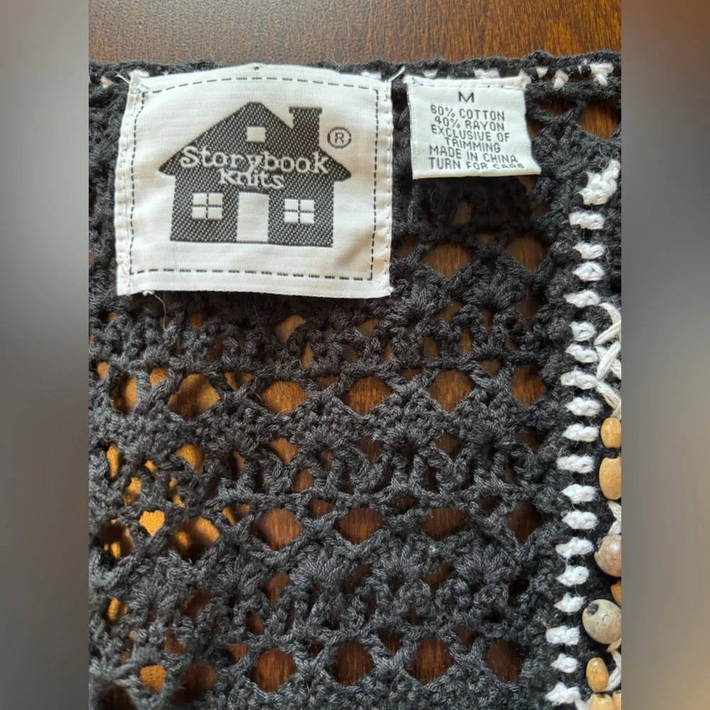 STORYBOOK KNITS Vintage M Beaded Crochet Sweater Sculpted Cap Sleeve Deep V-Neck - Picture 3 of 10